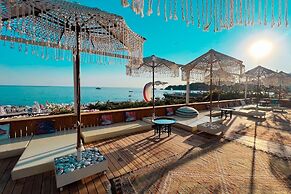 Oyster Residences