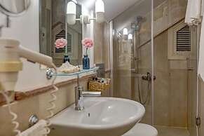 Oyster Residences