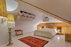 Oyster Residences