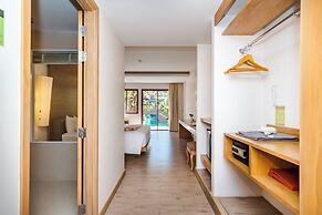 Ayrest Hotel