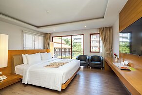 Ayrest Hotel