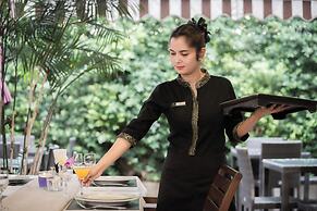 Ayrest Hotel