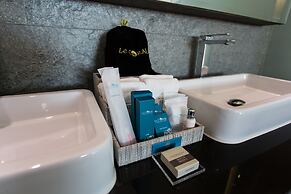 Le Coral Beach Resort and Cafe