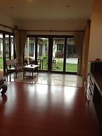 POOLSAWAT VILLA