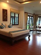 POOLSAWAT VILLA