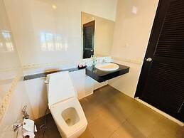 POOLSAWAT VILLA