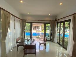 POOLSAWAT VILLA