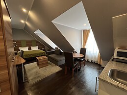 BATU Apart Hotel