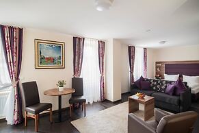BATU Apart Hotel