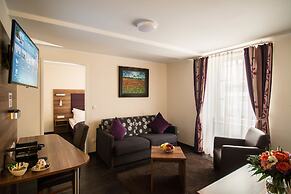 BATU Apart Hotel