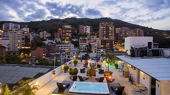 Aqua Granada Hotel