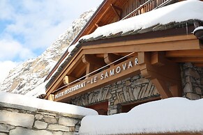 Hôtel & Chalets Le Samovar