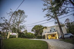 Joan Miró Hotel Boutique