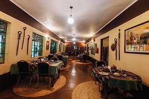 Octagon Lodge