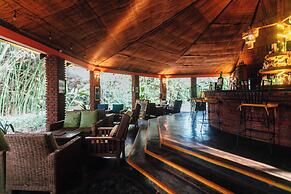 Octagon Lodge