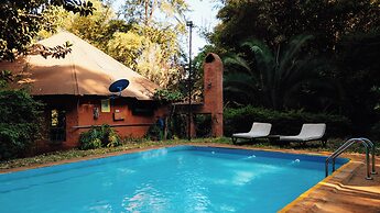 Octagon Lodge