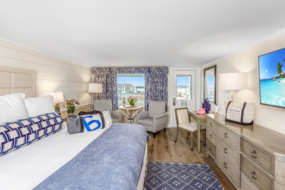 The Harborside Inn