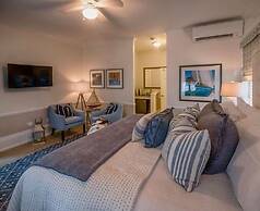 The Harborside Inn