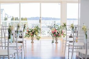 The Harborside Inn