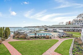 The Harborside Inn
