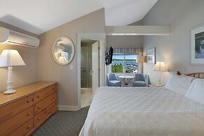 The Harborside Inn