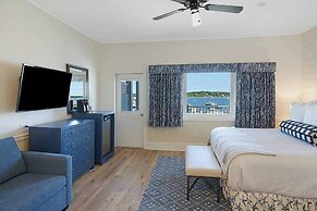 The Harborside Inn