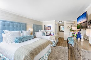 The Harborside Inn