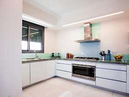 Tel Aviv Home