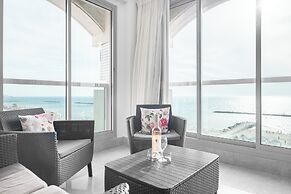 Tel Aviv Home