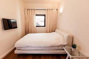 Tel Aviv Home