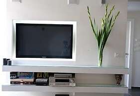 Tel Aviv Home
