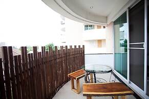 Galare Thong Tower