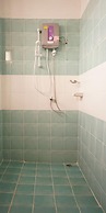Hathai House Resort