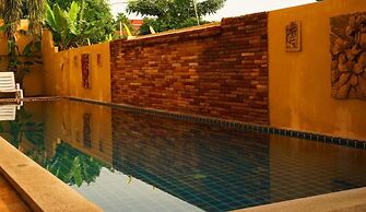 Hathai House Resort