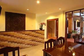 Hathai House Resort
