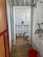 Shri Guest House