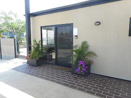 Injune Motor Inn