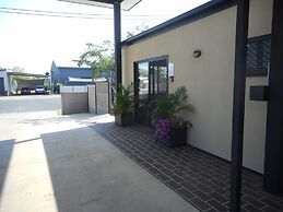 Injune Motor Inn