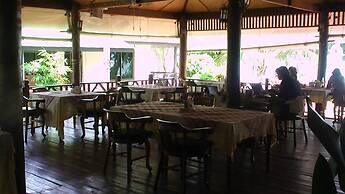 Utopia Resort