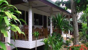 Utopia Resort