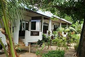 Marina Beach Resort