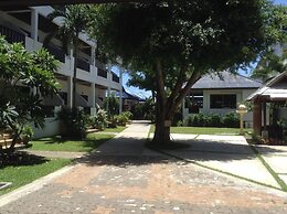Marina Beach Resort