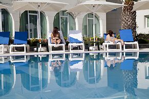 Dragut Point North Hotel
