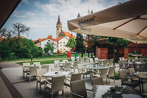 Hotel Kaj