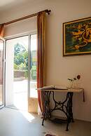 Apartments and Rooms Degra