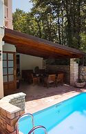 Apartments and Rooms Degra