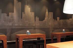 Motel One Frankfurt-Messe