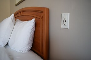 Lundy's Motel
