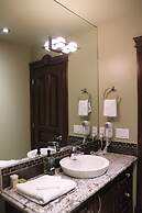 Westmount River Inn
