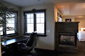 Westmount River Inn